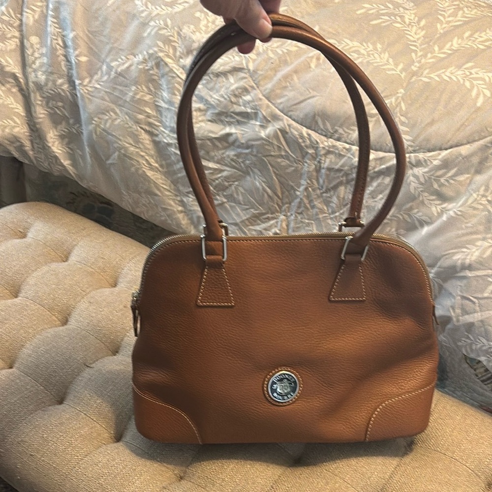 Authentic Dooney & Bourke tote bag